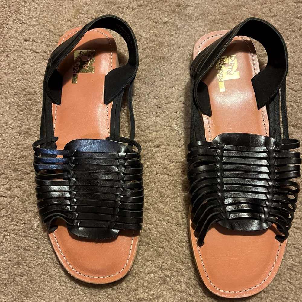 Flat Open-Toe Black Sandals